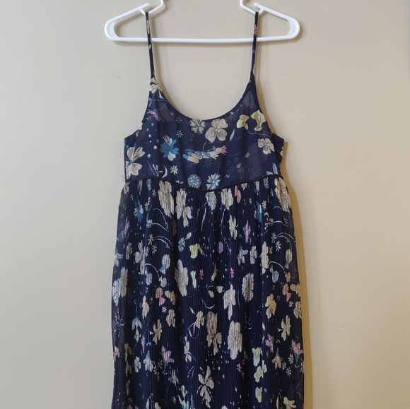 🌠2/$35🌠 Korean Style Dark Blue Maxi Floral Dress - Picture 1 of 11